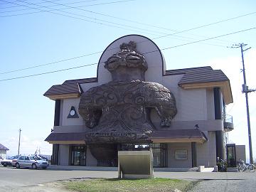 ���݂��A�����f�J����